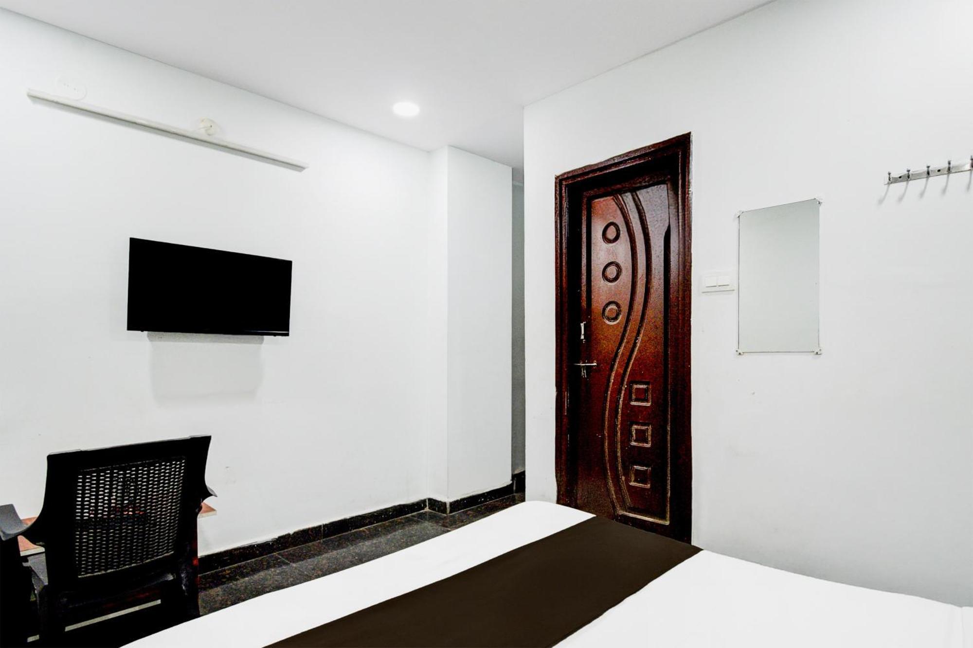 Super Hotel O Malkajgiri Maula Ali Exterior foto